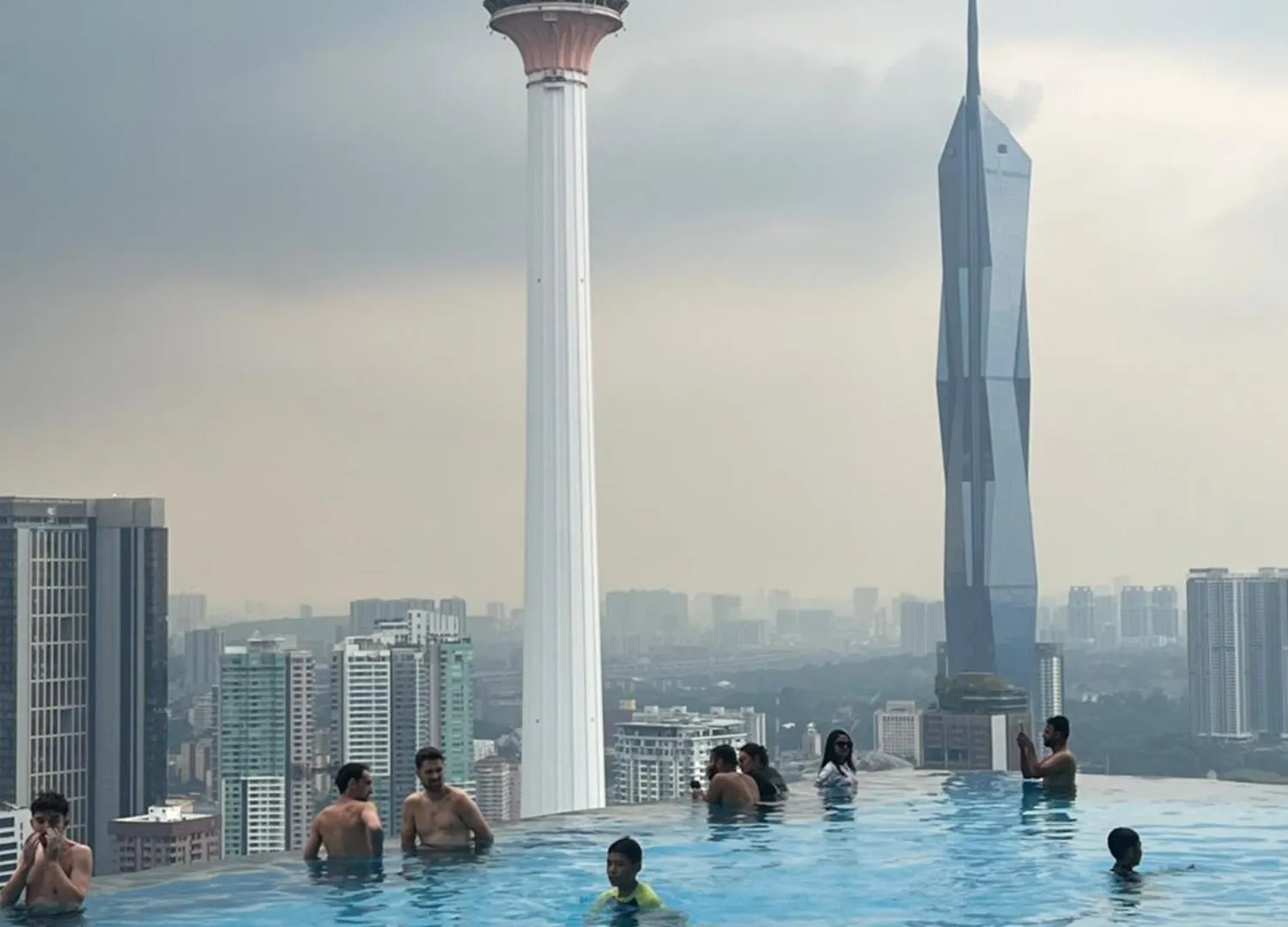 Daire Platinum Suites Klcc By Infinity Kuala Lumpur